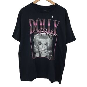NWOT Dolly Parton T-Shirt Women’s XL